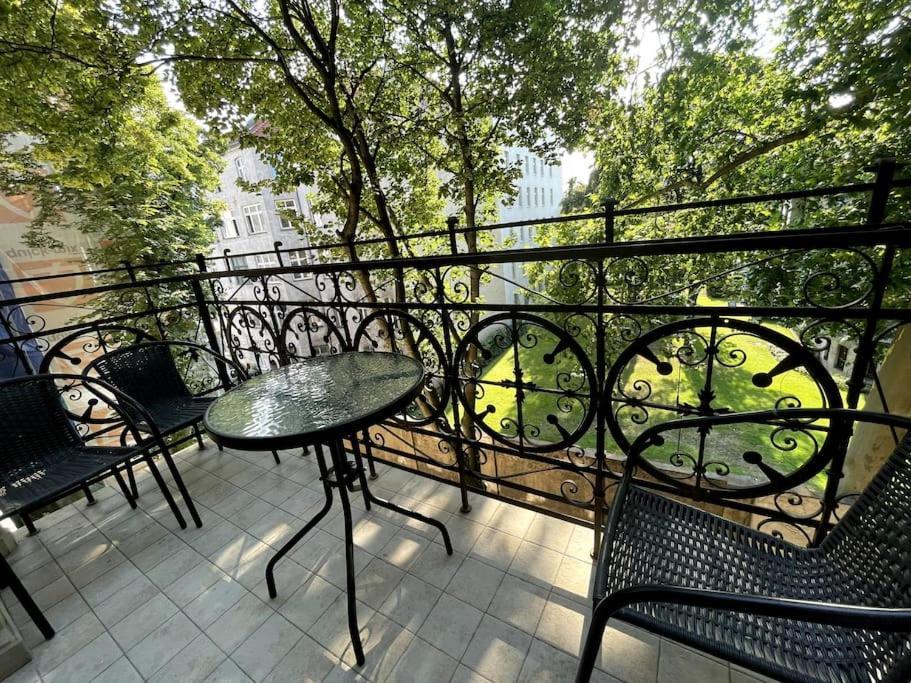 Appartamento Big Next To Galeria Dominikanska - 4 *